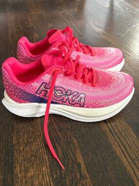 Hoka One One Women's Mach X